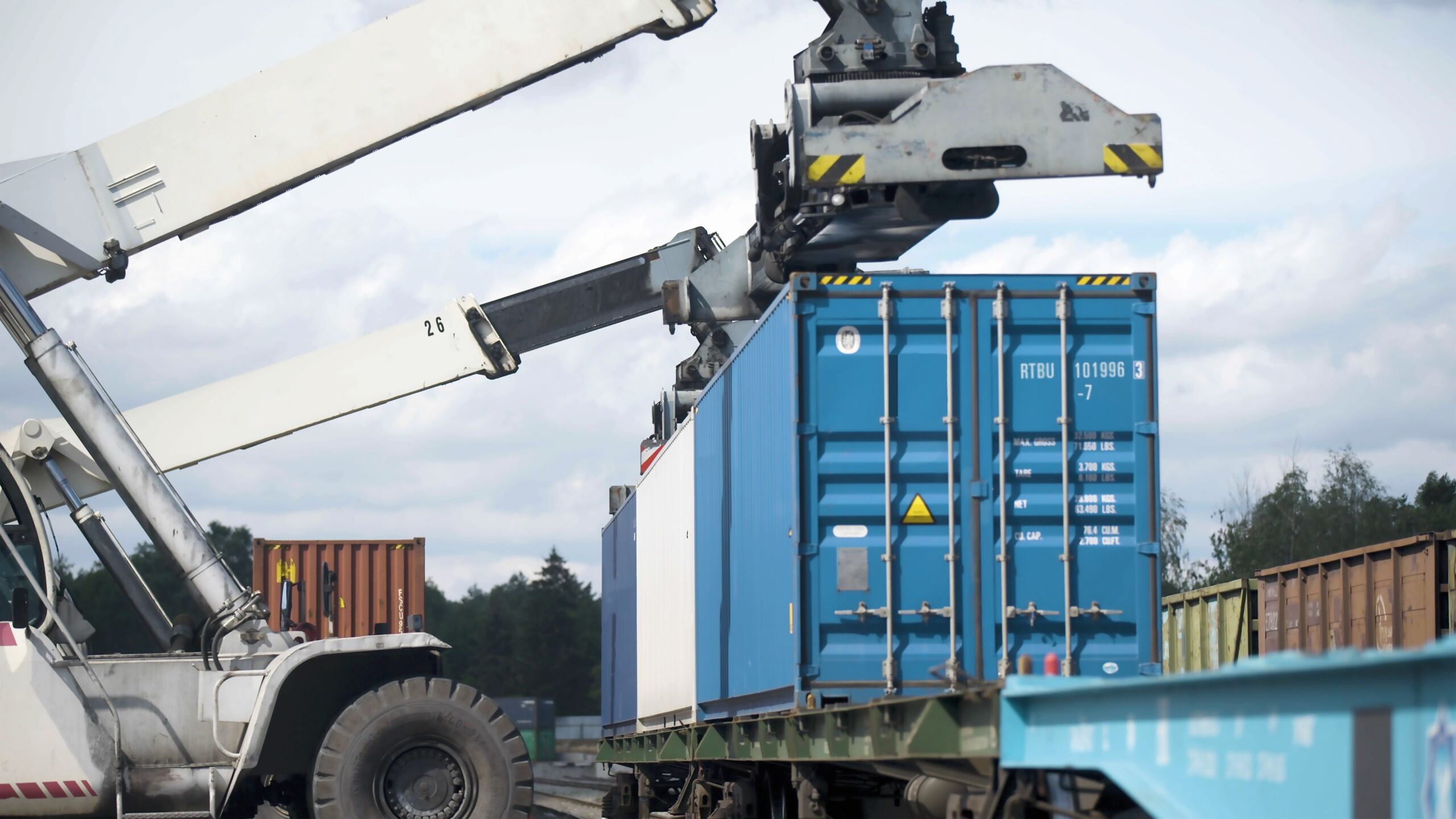 Обновленные тарифы на перевозки из Китая